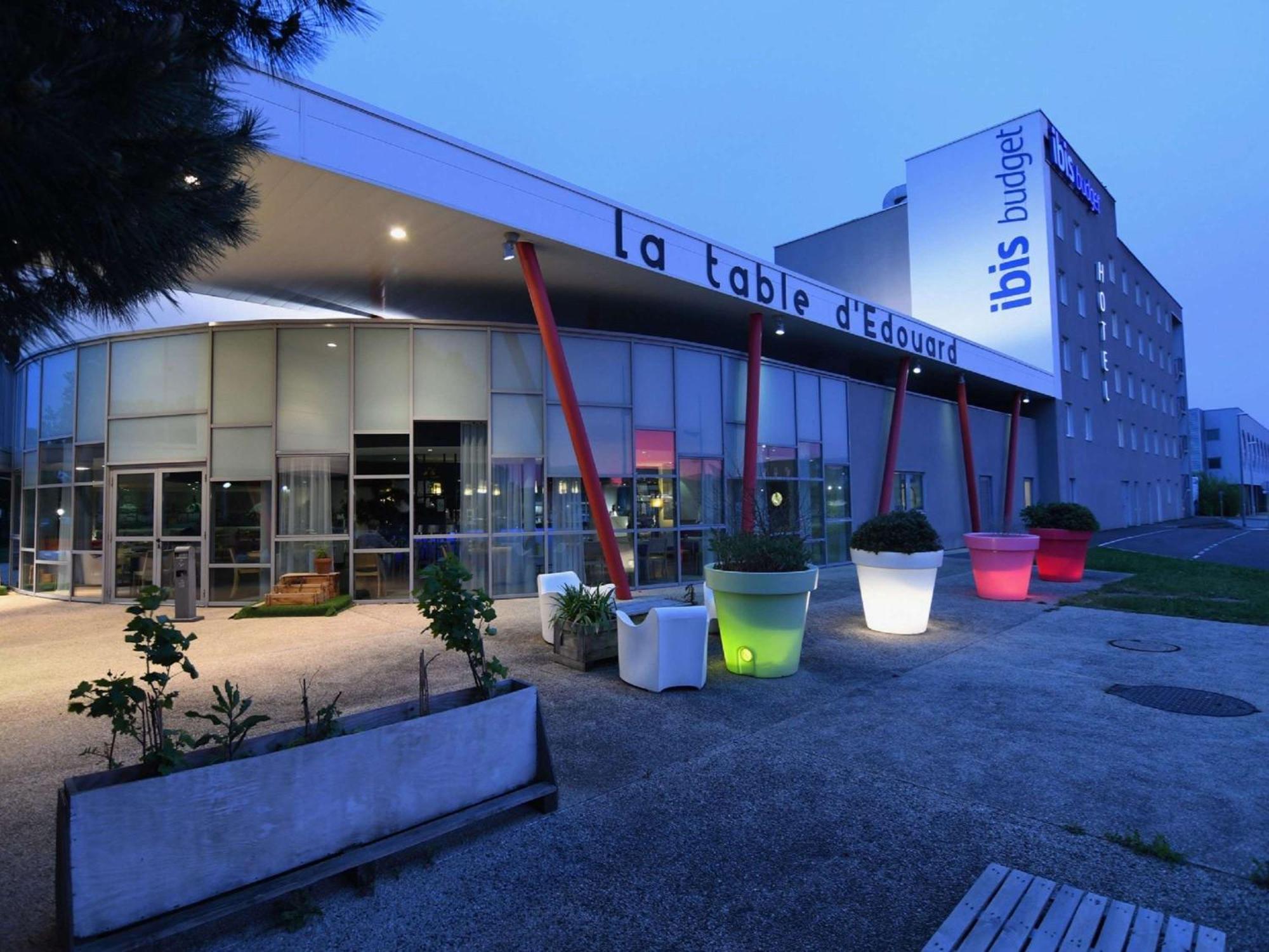 Ibis Budget Nantes Reze Aeroport Екстер'єр фото